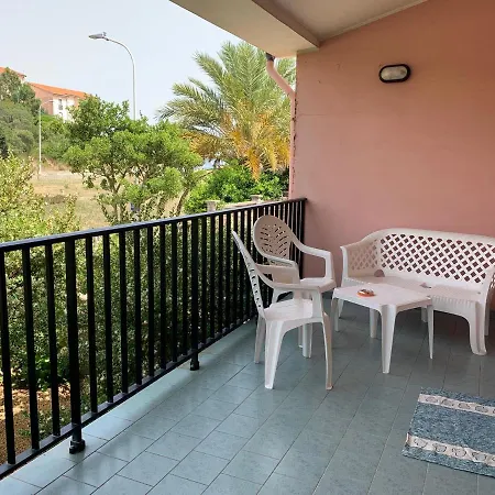 Casa Rosy Ferienhaus SantʼAntìoco